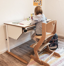 Charger l'image dans la galerie, Chaise haute_le petit montessori