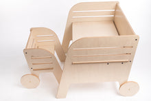 Charger l'image dans la galerie, table-chaise-roue-montessori